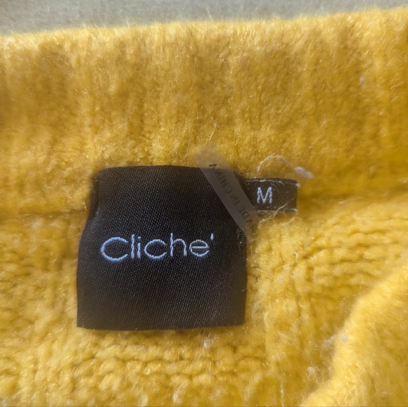 Cliché Mustard Oversized Sweater - Picture 4 of 5